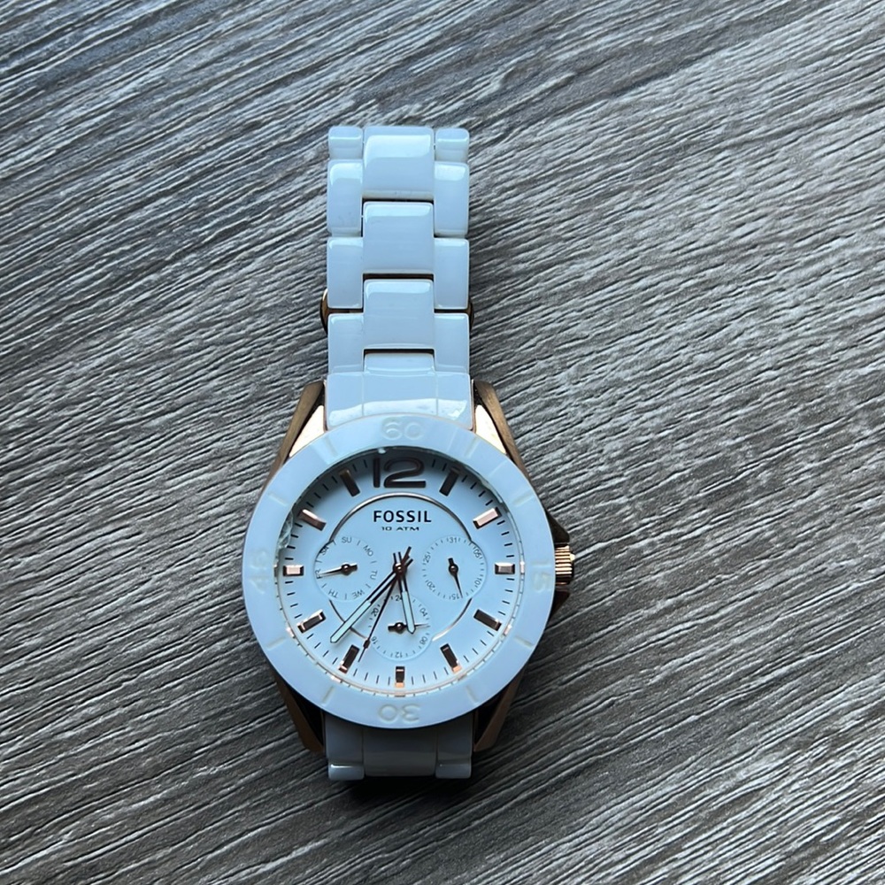 Fossil - Picture 2 of 4